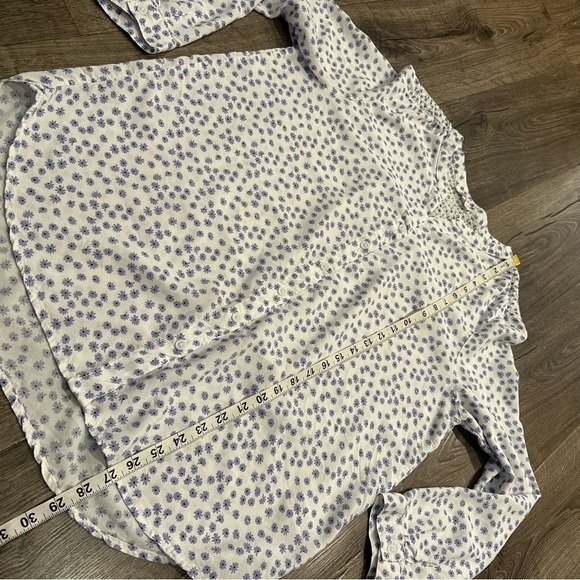 Beach Lunch Lounge Blouse Top Ditsy Blue Floral Flowy Cottagecore Button Up Sz L - Picture 8 of 12